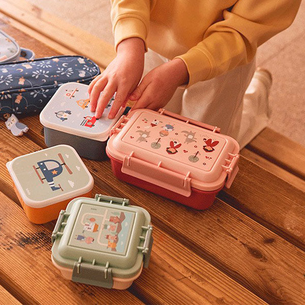 Caja Almuerzo Grande The Three Little Pigs Tutete