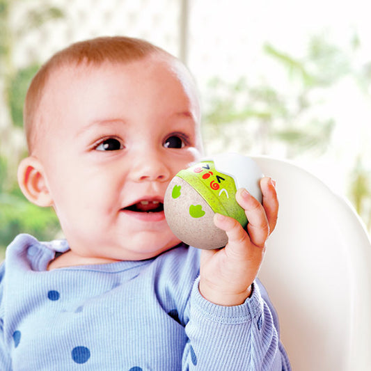 Felices Sonajeros Tambaleantes De Polluelos