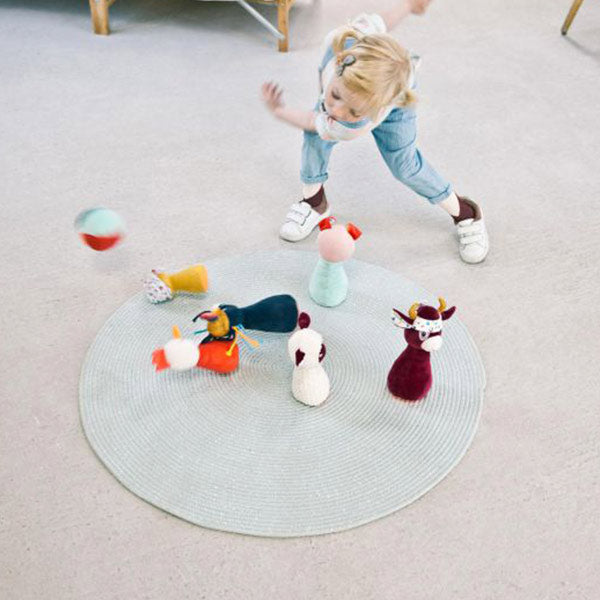 Juego De Bolos De La Granja Lilliputiens