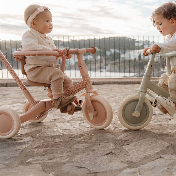 Triciclo Con Barra Little Dutch Rosa Flores