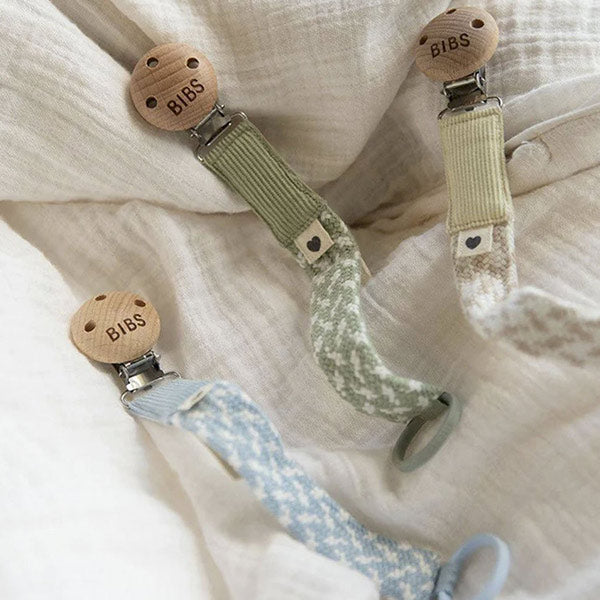 Chupetero BIBS Trenzado Dark Oat Vanilla
