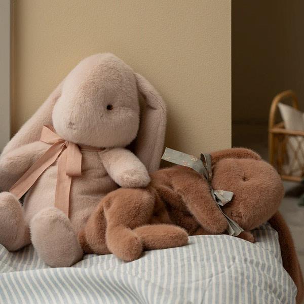 Conejito Maileg Peluche Durmiente Pequeño Marrón Claro