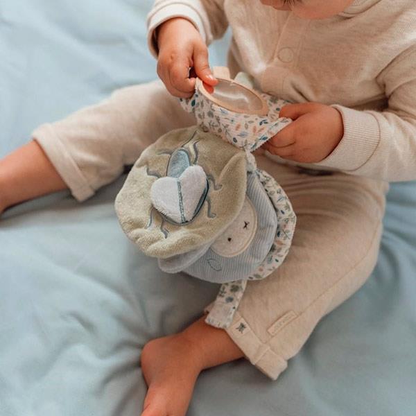 Librito Blando Actividades Little Dutch Anilla Leaves