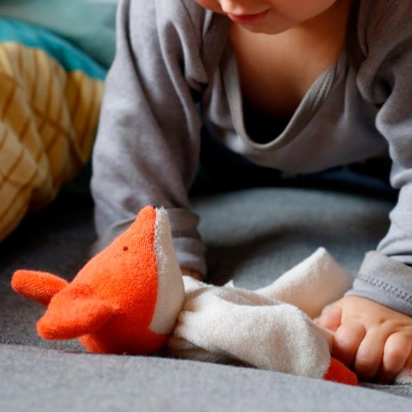 DOUDOU ZORRO DE ALGODÓN ECOLÓGICO NANCHEN NATUR FOMENTA APEGO CALMA BEBE NIÑOS JUGUETE INFANTIL