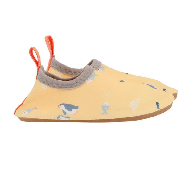 ESCARPINES ANTIDESLIZANTES MONNËKA PENGUINS AMARIILOS MODA BAÑO ZAPATILLAS RESBALONES NIÑOS