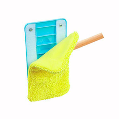 Juego De Limpieza Con Escoba