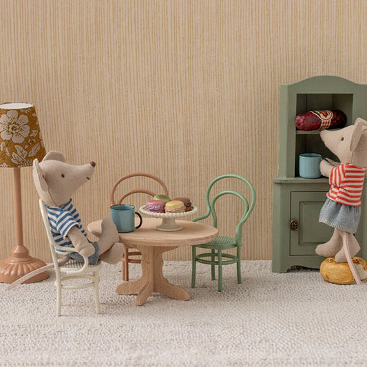 Mesita Comedor Oval Natural Ratones Maileg