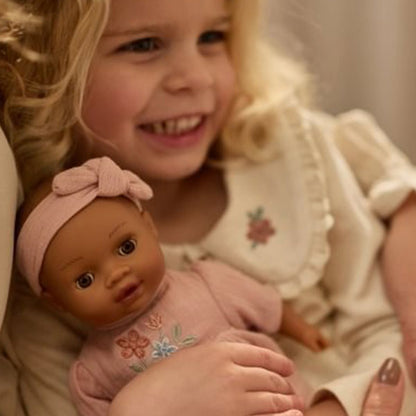 Muñeca Yara Little Dutch