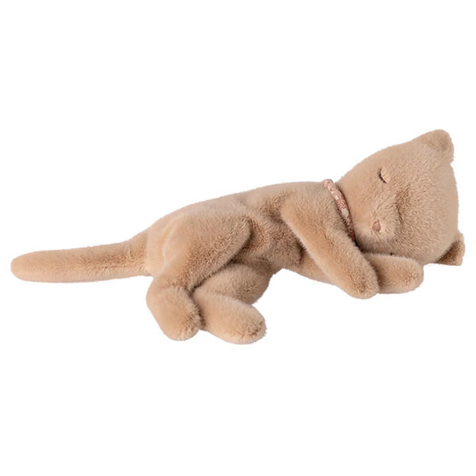 Peluche Gatito Melocotón Dormido Pequeño Maileg