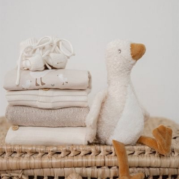 Peluche Oca Pequeña Little Dutch Newborn Naturals 17 cm