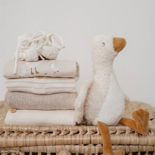 Peluche Oca Pequeña Little Dutch Newborn Naturals 17 cm