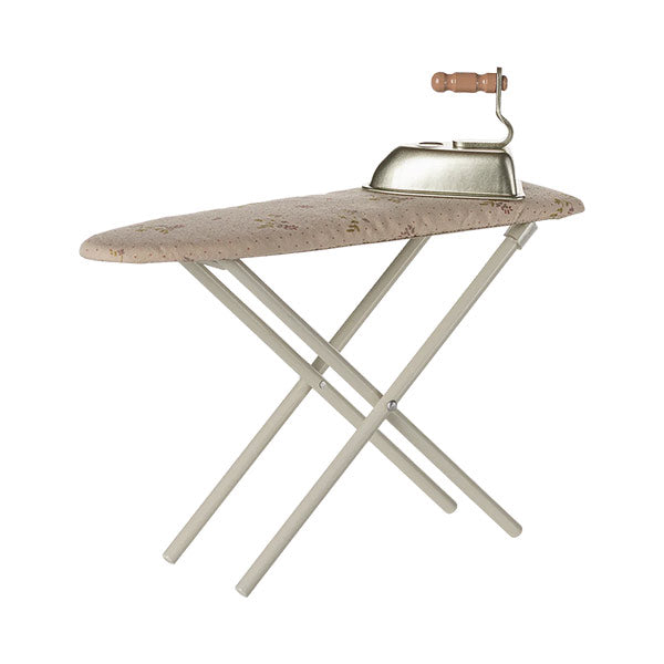 Plancha Y Tabla De Planchar Miniatura Blanco Roto Maileg