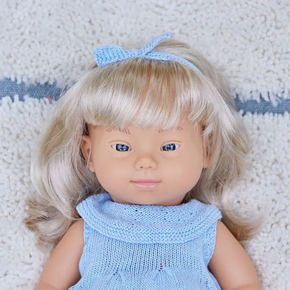 Muñeca Bebe Rubia Sind Down 38cm